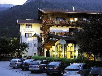 Sonnenuhr 克拉姆萨赫