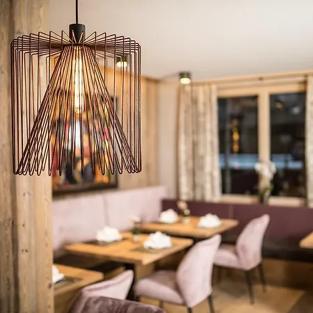 Szálloda Sonnenuhr 4*