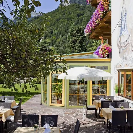 Sonnenuhr Hotel