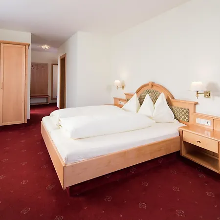 Sonnenuhr Hotel