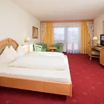 Sonnenuhr Hotel 4*