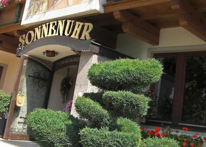 Hotel Sonnenuhr